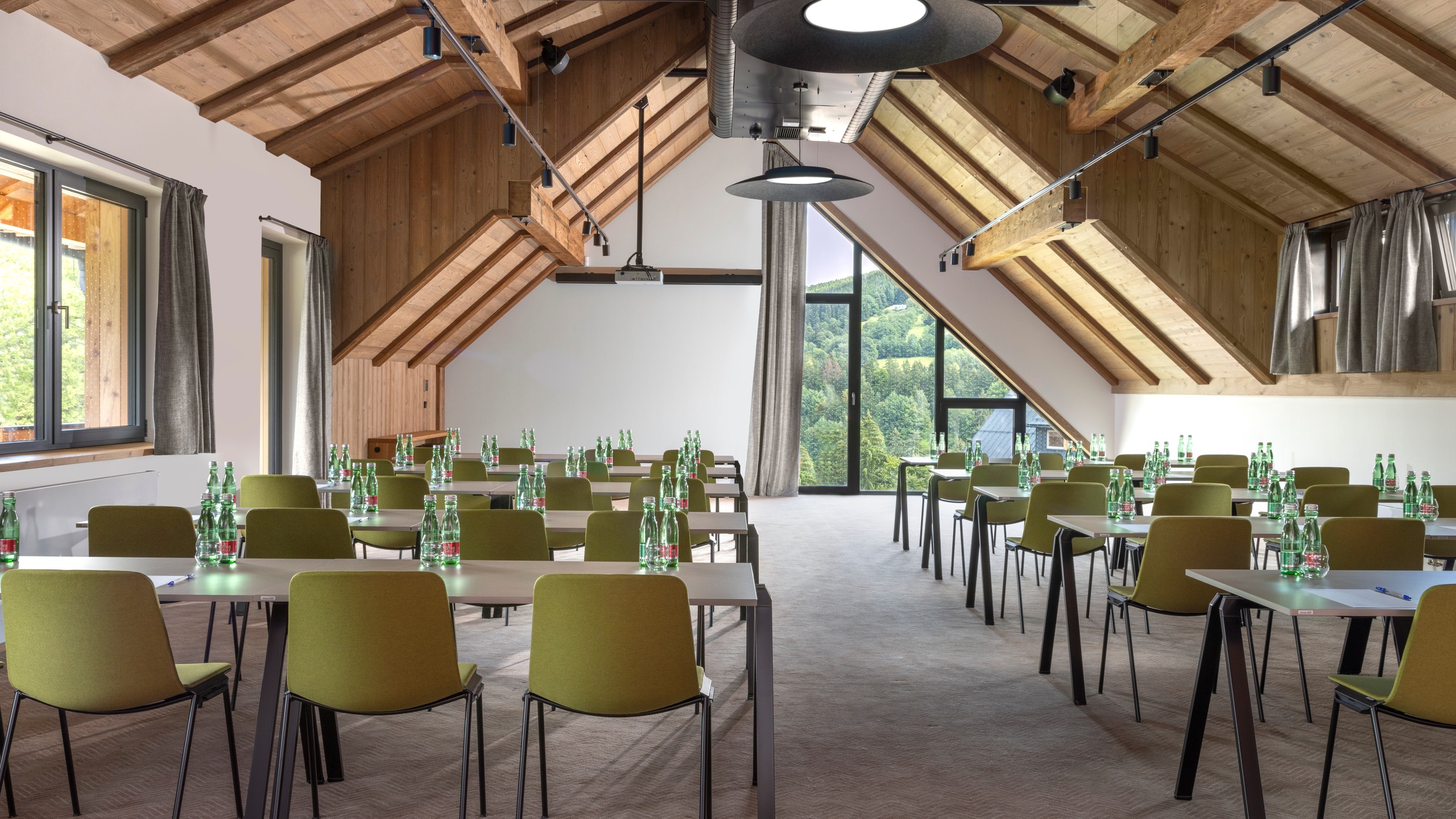 Jedinečné firemní akce v srdci Krkonoš